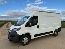 Weiß Gebraucht 2020 Peugeot Boxer Van | 17.250 € (Guter Preis)