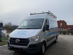 Grau Gebraucht 2017 Hyundai H 350 Van | 9.000 € (Fairer Preis)