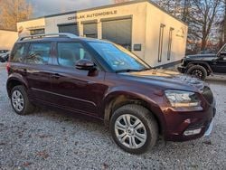 Rot Gebraucht 2015 Skoda Yeti Active SUV | 4.990 € (Superpreis)
