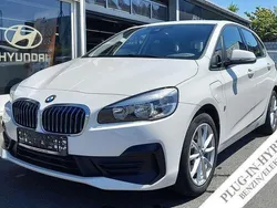 Weiß metallic Gebraucht 2018 BMW 225 Advantage | 16.890 € (Etwas zu teuer)