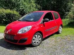 Rot Gebraucht 2009 Renault Twingo Kleinwagen | 2.150 €