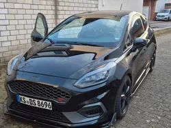 Schwarz Gebraucht 2018 Ford Fiesta ST Kleinwagen | 13.500 € (Guter Preis)