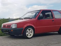 Rot Gebraucht 1993 Nissan Micra Kleinwagen | 1.999 €