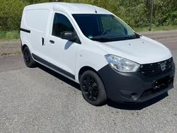 Weiß Gebraucht 2017 Dacia Dokker Express Ambiance Van | 7.100 € (Fairer Preis)