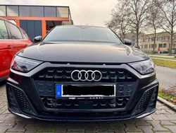 Schwarz Gebraucht 2022 Audi A1 Sportback S-Line Kleinwagen | 23.000 € (Guter Preis)