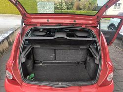 Rot Gebraucht 2009 Renault Clio II Kleinwagen | 1.500 €