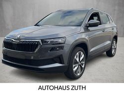 Grau Gebraucht 2024 Skoda Karoq Selection SUV | 29.790 € (Guter Preis)