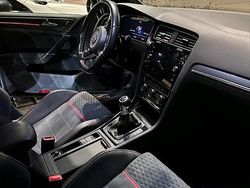 Schwarz Gebraucht 2018 VW Golf VII GTI Limousine | 18.200 € (Fairer Preis)