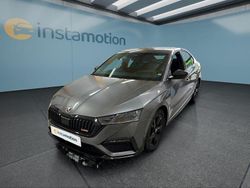 Grau Gebraucht 2022 Skoda Octavia RS Limousine | 33.249 € (Etwas zu teuer)