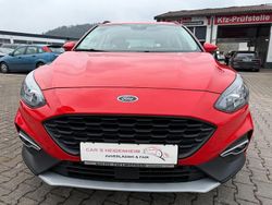 Rot Gebraucht 2021 Ford Focus Active Limousine | 9.490 €