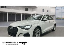 Ibisweiß Gebraucht 2023 Audi A3 Basis Limousine | 25.990 € (Guter Preis)