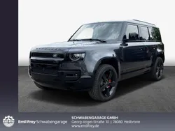 Grau Gebraucht 2024 Land Rover Defender SUV | 118.880 €