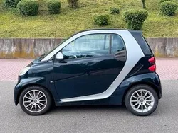 Schwarz Gebraucht 2010 Smart ForTwo Coupé Kleinwagen | 2.900 € (Fairer Preis)