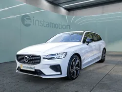 Weiß Gebraucht 2022 Volvo V60 Kombi | 39.600 € (Fairer Preis)