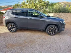 Grau Gebraucht 2021 Jeep Compass Limited SUV | 19.990 € (Guter Preis)