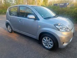 Silber Gebraucht 2009 Daihatsu Sirion Kleinwagen | 5.499 € (Etwas zu teuer)
