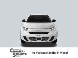 Gelato weiß Neu 2025 Fiat 600 Business SUV | 24.890 € (Fairer Preis)