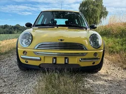 Gelb Gebraucht 2003 Mini ONE Kleinwagen | 2.300 € (Fairer Preis)