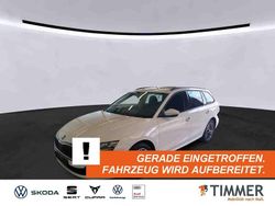 Weiß Gebraucht 2022 Skoda Octavia Clever Kombi | 21.790 € (Fairer Preis)