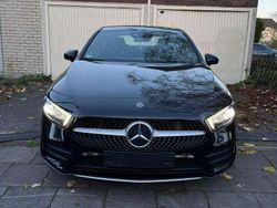Schwarz Gebraucht 2019 Mercedes A200 AMG line Limousine | 25.000 € (Fairer Preis)