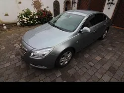 Silber Gebraucht 2011 Opel Insignia Limousine | 8.900 € (Teuer)