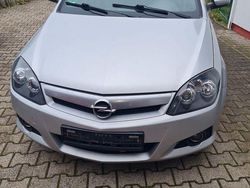 Silber Gebraucht 2005 Opel Tigra Cosmo Cabrio | 1.299 € (Fairer Preis)