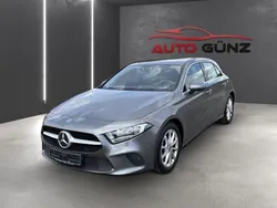 Grau Gebraucht 2020 Mercedes A180 Progressive Limousine | 19.999 € (Superpreis)