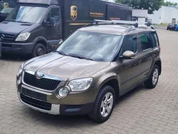 Braun Gebraucht 2010 Skoda Yeti SUV | 3.900 € (Fairer Preis)