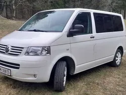 Weiß Gebraucht 2007 VW T5 Van | 15.000 €