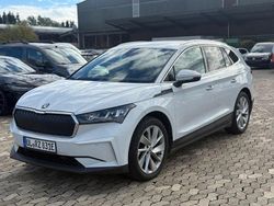 Weiß Gebraucht 2021 Skoda Enyaq iV Loft SUV | 18.990 € (Fairer Preis)