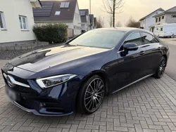 Blau Gebraucht 2019 Mercedes CLS300 AMG line Coupé | 39.950 € (Fairer Preis)