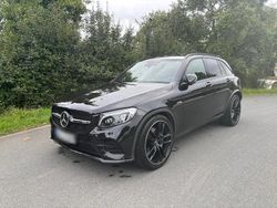 Schwarz Gebraucht 2017 Mercedes GLC43 AMG AMG SUV | 28.990 € (Fairer Preis)