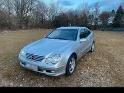 Grau Gebraucht 2002 Mercedes C180 Coupé | 5.000 €