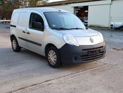 Silber Gebraucht 2009 Renault Rapid | 2.990 €