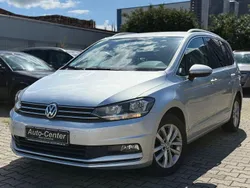 Silber Gebraucht 2017 VW Touran Highline Van / Kleinbus | 14.690 € (Fairer Preis)