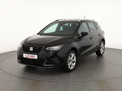 Schwarz Gebraucht 2024 Seat Arona FR SUV | 20.990 € (Etwas zu teuer)
