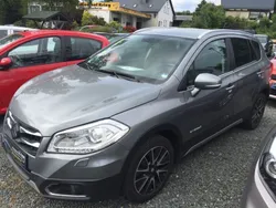 Grau Gebraucht 2015 Suzuki SX4 S-Cross Comfort SUV | 10.395 € (Fairer Preis)