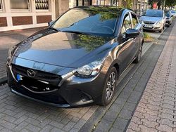 Grau Gebraucht 2017 Mazda 2 Kizoku Kleinwagen | 12.000 € (Etwas zu teuer)