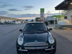 Grün Gebraucht 2002 Mini Cooper Kleinwagen | 2.700 € (Fairer Preis)