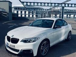 Weiß Gebraucht 2015 BMW 225 M Sport Coupé | 20.500 € (Fairer Preis)