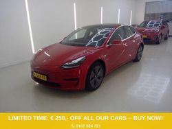 Rot Gebraucht 2020 Tesla Model 3 Standard Range Limousine | 19.900 € (Guter Preis)
