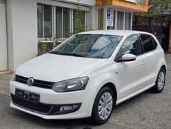 Weiß Gebraucht 2014 VW Polo Life Kleinwagen | 6.100 € (Fairer Preis)