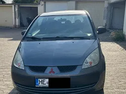 Grau Gebraucht 2005 Mitsubishi Colt Kleinwagen | 2.250 €