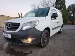 Arktikweiss Gebraucht 2015 Mercedes Citan 108 Van / Kleinbus | 8.888 € (Fairer Preis)