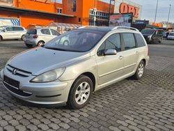 Gold Gebraucht 2005 Peugeot 307 Premium Kombi | 3.750 € (Etwas zu teuer)