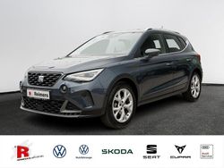 Grau Gebraucht 2024 Seat Arona FR SUV | 22.890 € (Teuer)