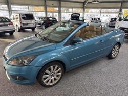 Acquablau Gebraucht 2010 Ford Focus Cabriolet Titanium Cabrio | 1.480 € (Superpreis)