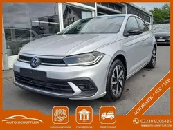 Reflexsilber Gebraucht 2024 VW Polo IQ Drive Kleinwagen | 20.990 € (Guter Preis)