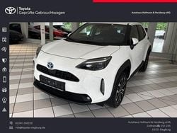 Schneeweiß Gebraucht 2023 Toyota Yaris Hybrid Connect Style | 24.990 € (Fairer Preis)