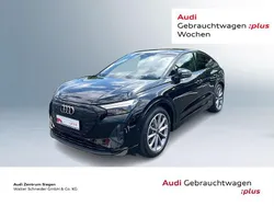 Mythosschwarz metallic Gebraucht 2022 Audi Q4 Sportback e-tron Ambiente SUV | 36.910 € (Teuer)